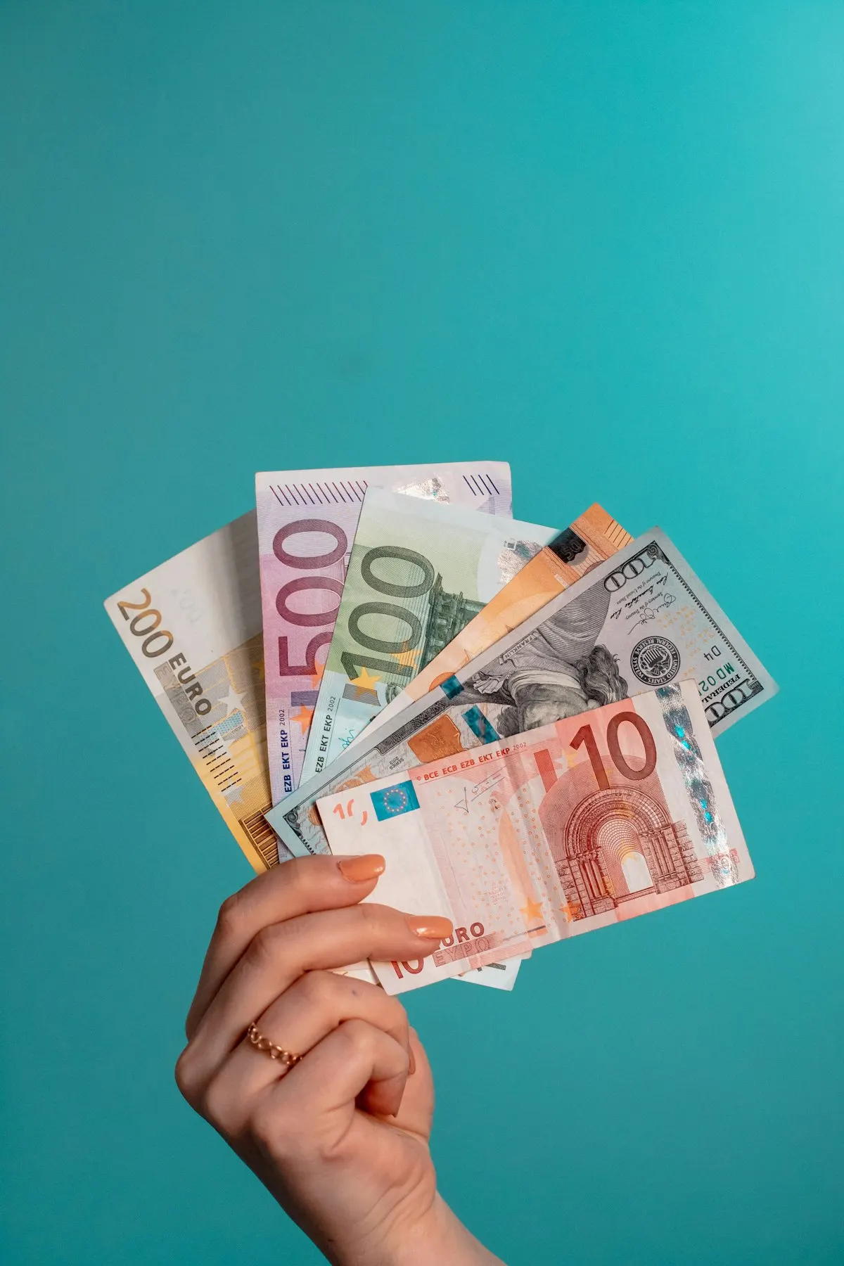 Albanien Geld Wechseln